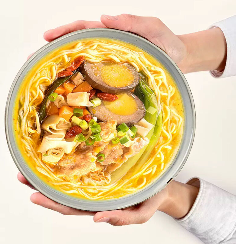 Gold Suppe Rindfleisch Geschmack würzig und sauer Vermicelli Instant Noodle China Nudeln China Essen